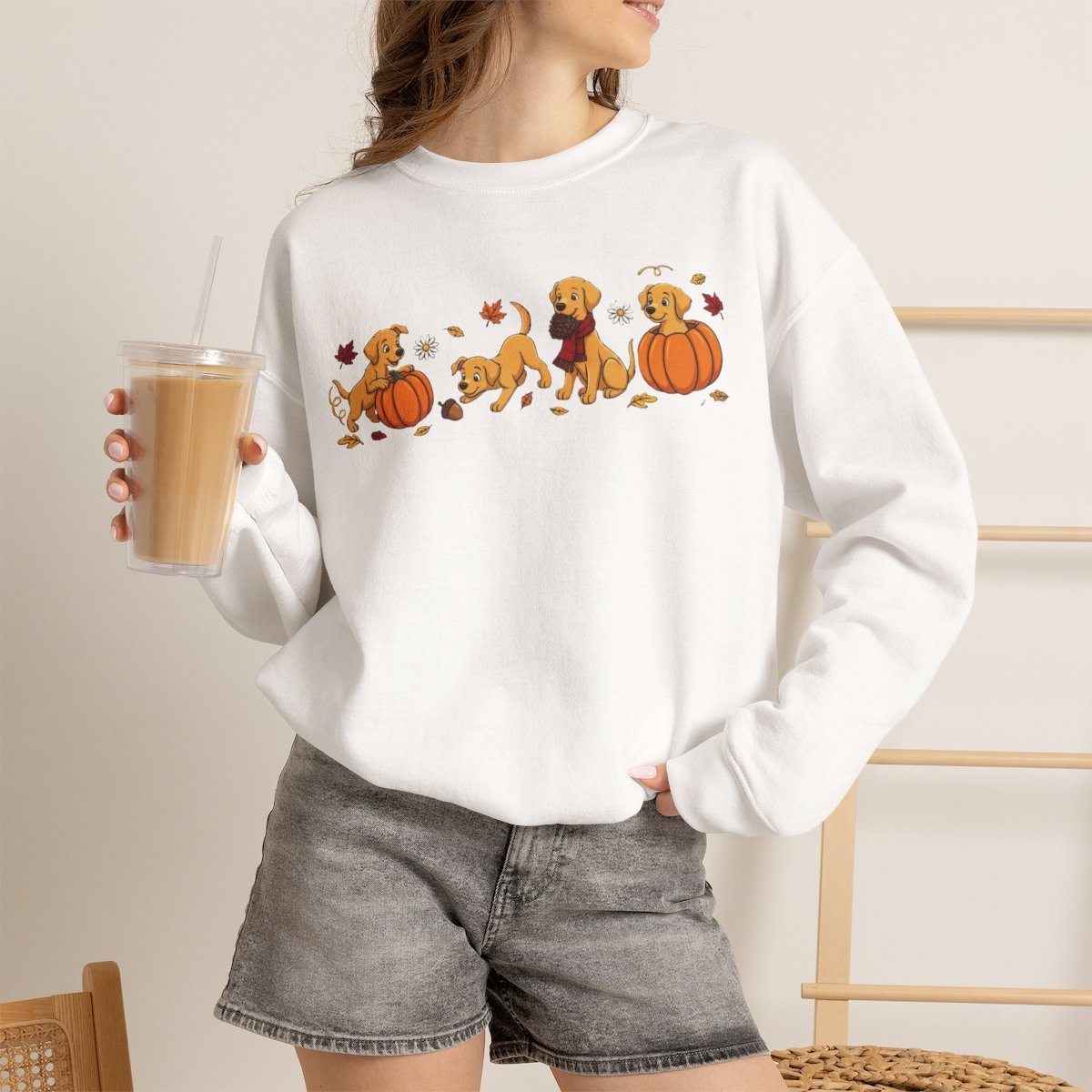 xkjigg.jpg Cute Golden Retriever Autumn Sweatshirt for Dog Lovers White