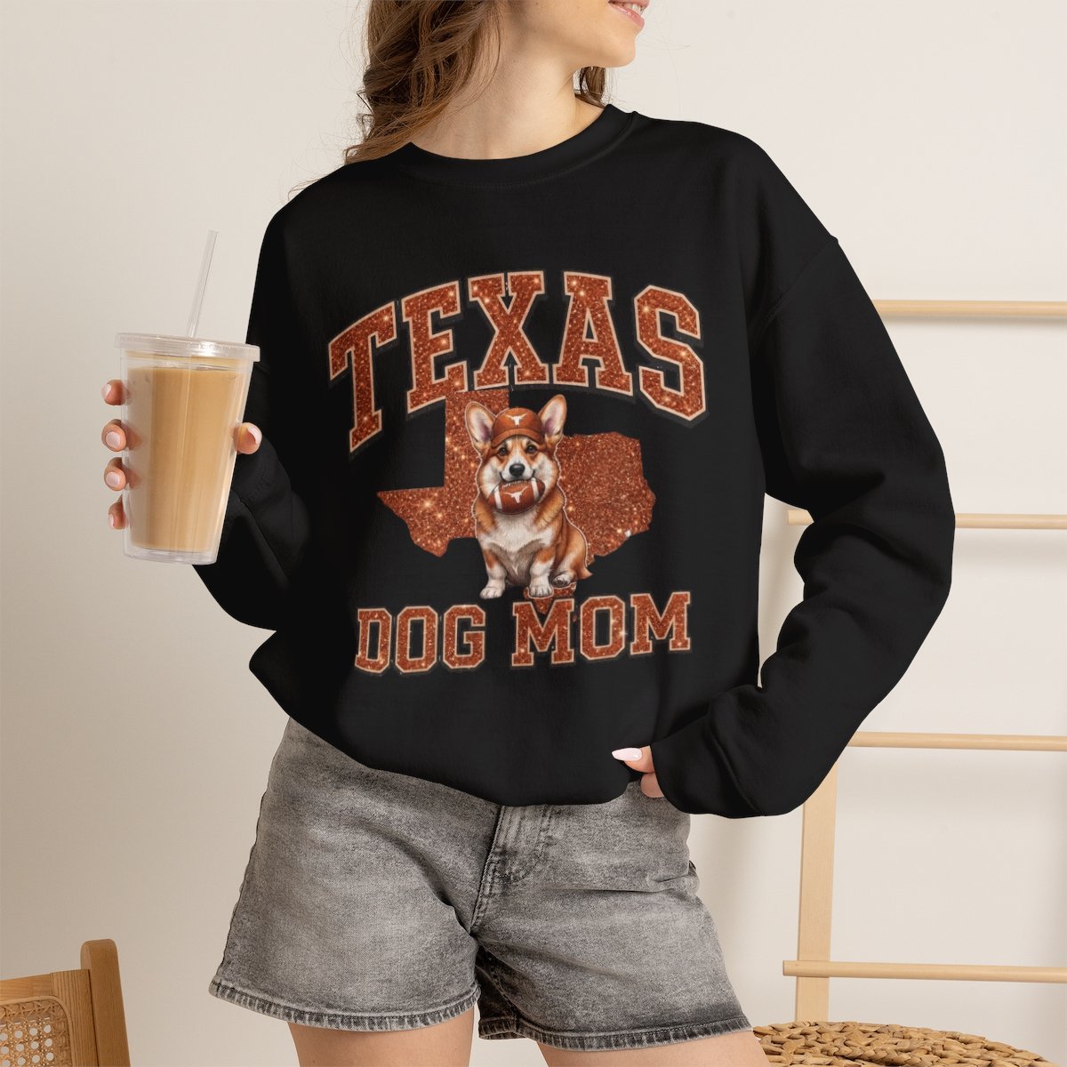 Texas Dog Mom Cute Corgi Sweatshirt | Dog Lover Gift Black